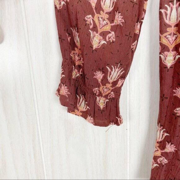 Ecote | Boho Burgundy Floral Romper Size Small - Picture 4 of 5